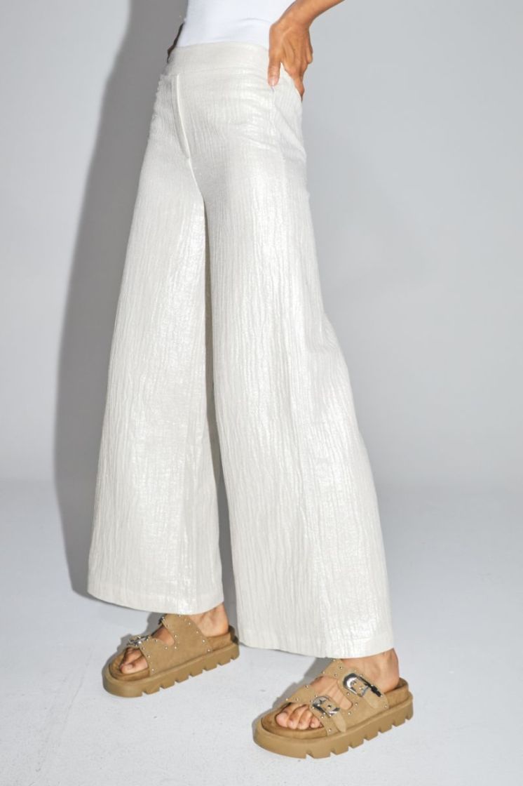 2E250215021 WHITE white