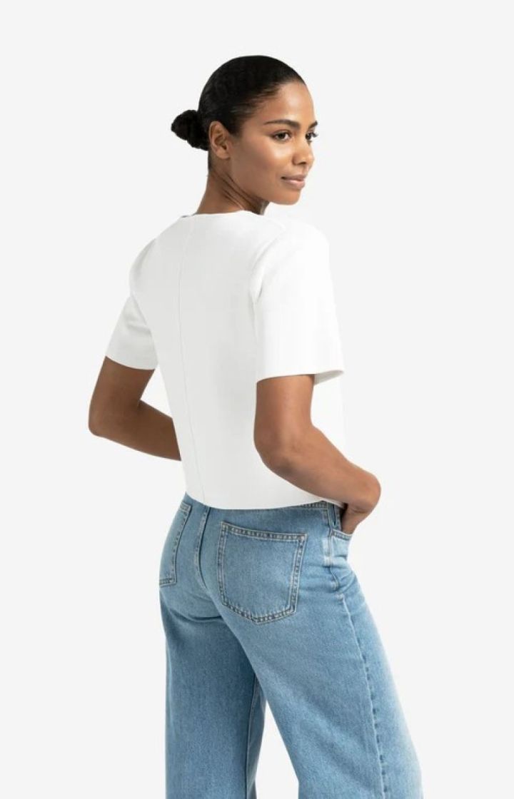 PURE WHITE PURE WHITE