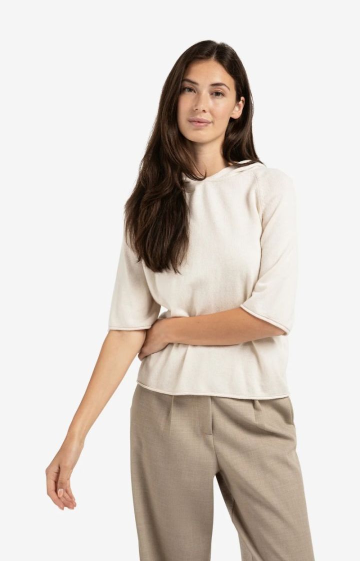 SHORT SLEEVE KNITTED HOODY CHALK WHITE
