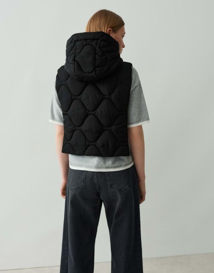 ARAUTI 20024 BLACK