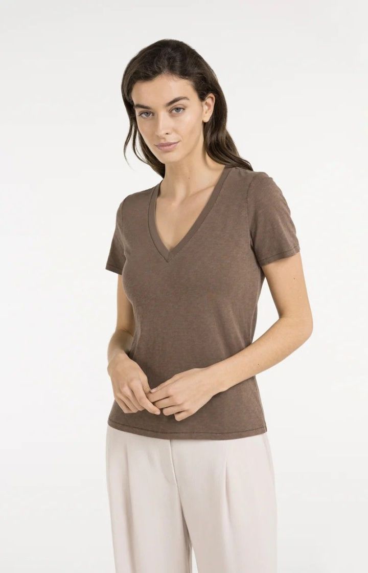 Short sleeve V-neck WASHED BROWN