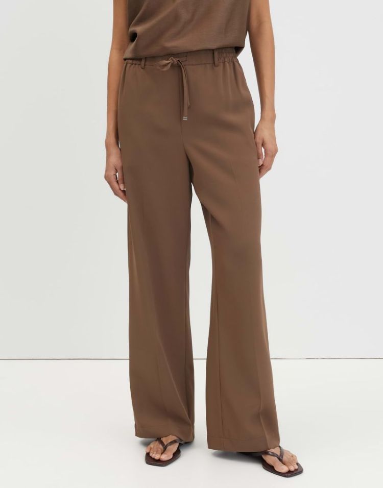 Cevil ease HAZELNUT