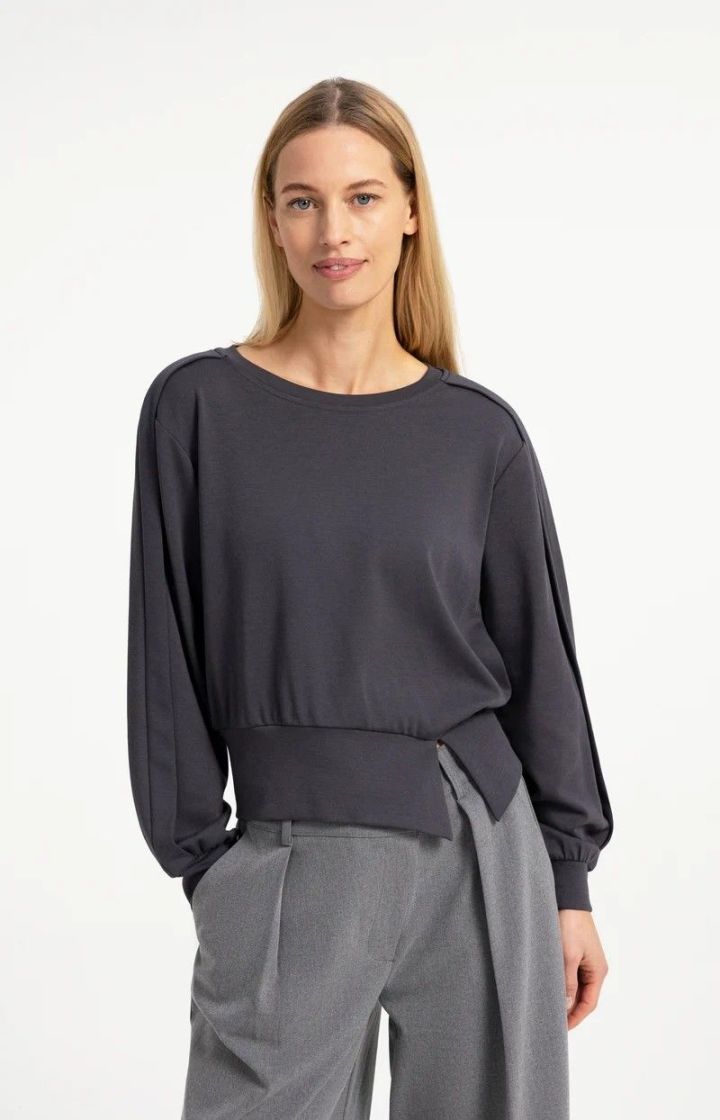 01-109129-609 HOLE BLACK