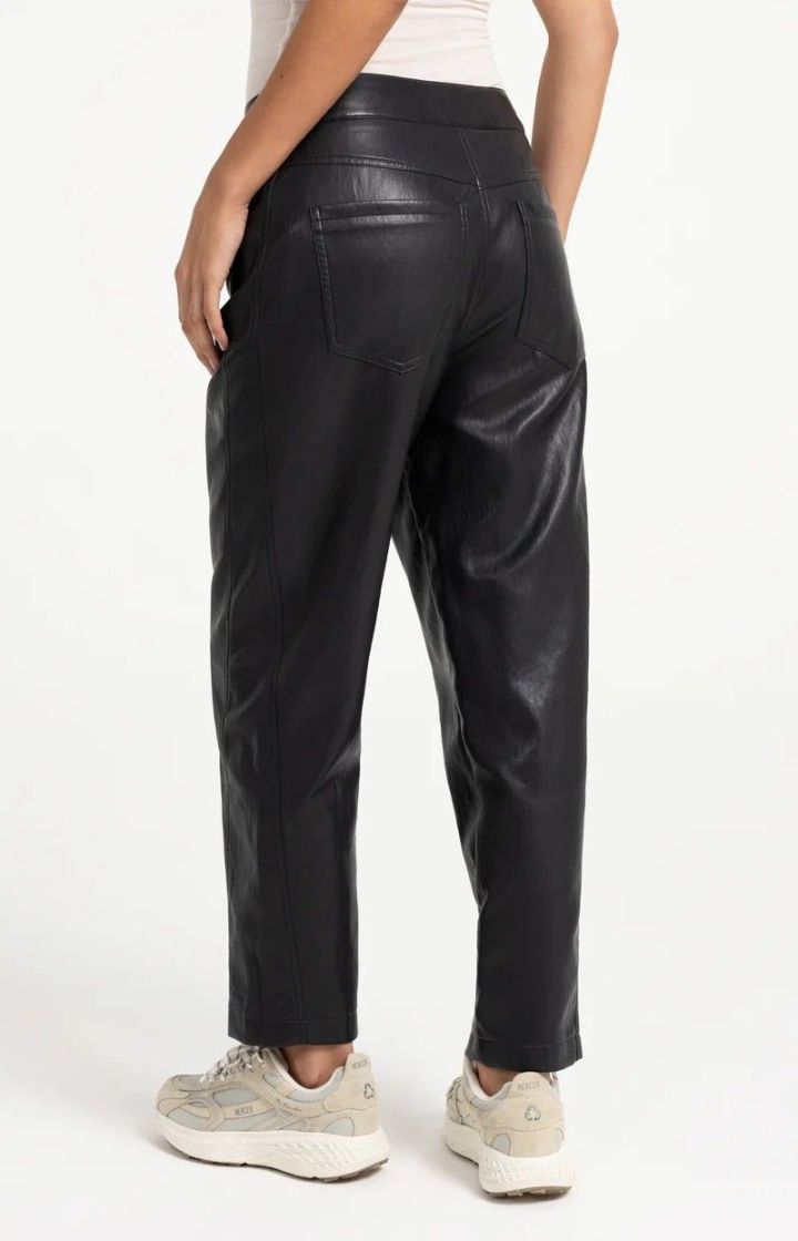 01-309289-609 HOLE BLACK